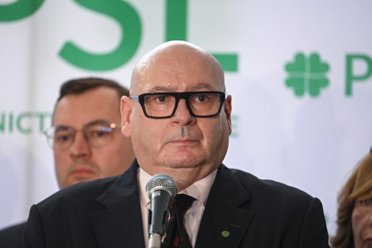 Nawrocki wetuje ustawy o związkach partnerskich. Posłanki PSL opuszczają Radę Parlamentarzystów