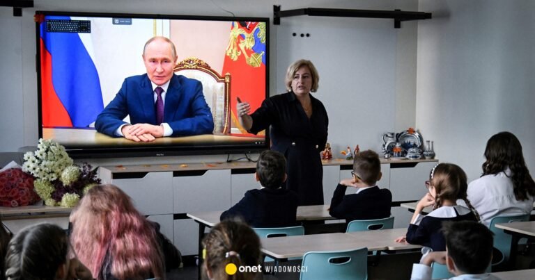 Nowe narzędzie indoktrynacji. Putin nakazuje uczyć rosyjskie dzieci „tradycyjnych wartości"
