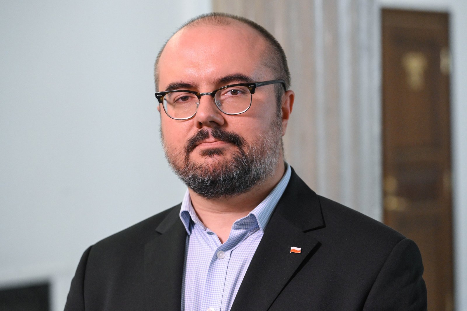Rozłam w PiS: Jabłoński ujawnia kulisy wielogodzinnych negocjacji z Kaczyńskim