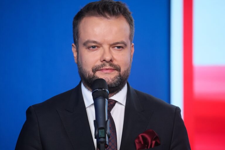 „W imieniu pana prezesa": Bochenek apeluje do Rozwoju Plus o zaprzestanie wewnętrznych sporów