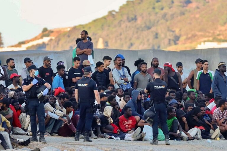 Ceuta 2025: Nie kryzys migracyjny, lecz operacja hybrydowa. Fakty, które Madryt woli przemilczeć