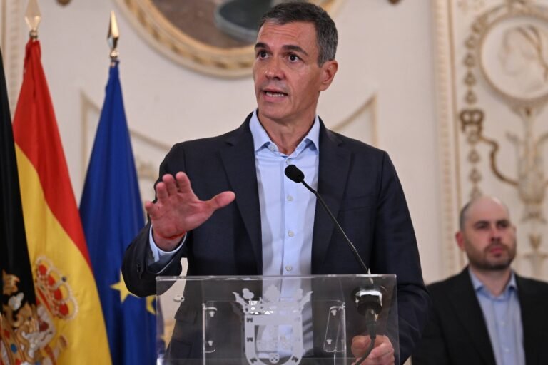 Spór o granice w sercu Europy: Madryt odpowiada na włoskie kontrole graniczne